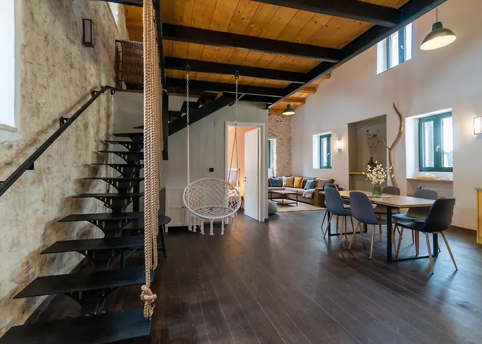 Corfu Pigeon Nest Apartment *